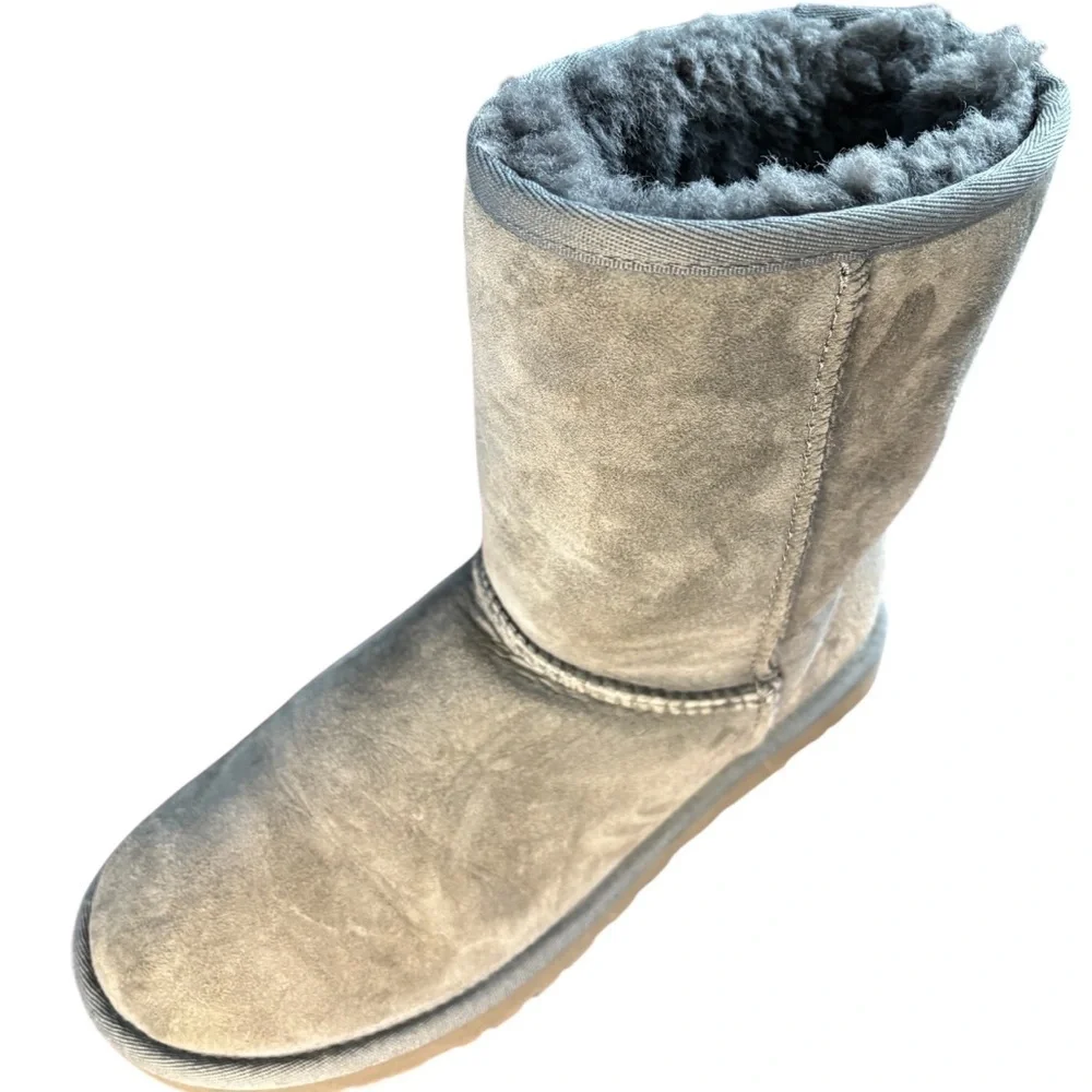 UGG Classic Short ll Tan Sheepskin Boots